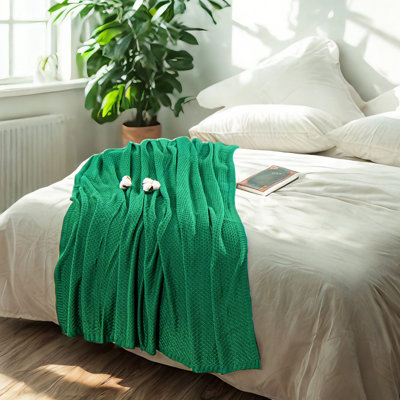 Cooling Bamboo Rayon Blanket, Soft Breathable Lightweight Blanket, 30x40 Inches