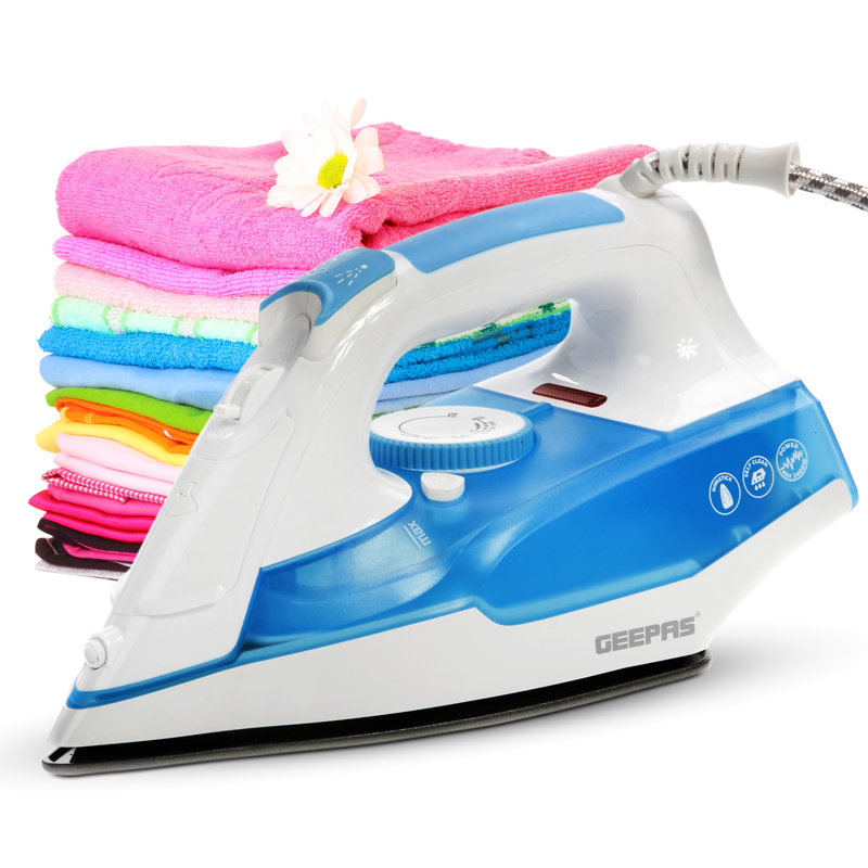 Geepas 2400W Non Stick Soleplate Iron