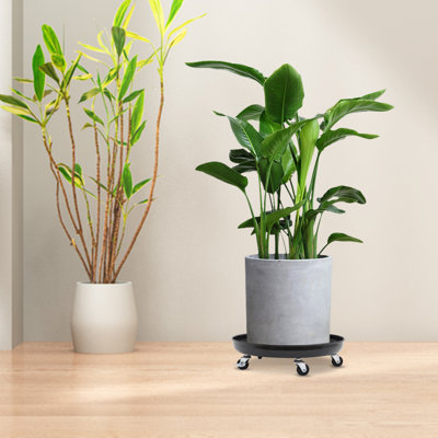Priyaa Round Floor Plant Stand by Arlmont & Co.