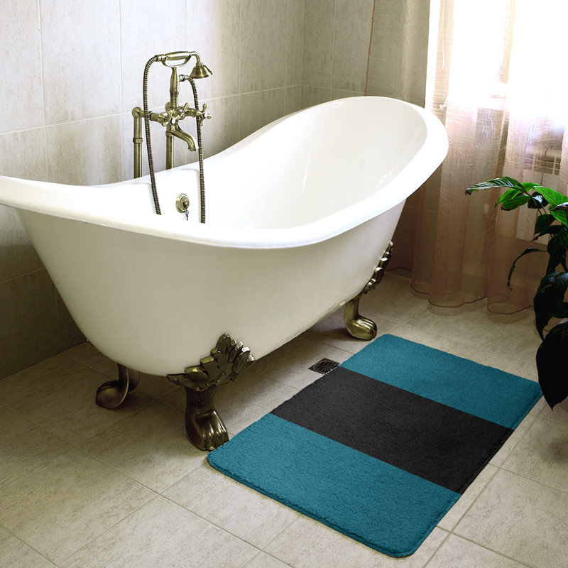 Tapis pour salle de bain Tennessee, l 21 po x L 34 po, Bleu Yale / noir