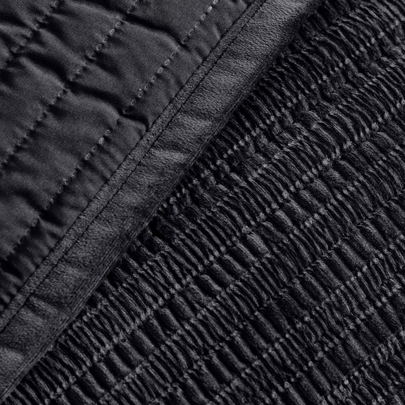 Velvet Pinsonic Quilted Bedspread, Black