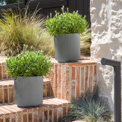 Demi Series 19" Pot Planter
