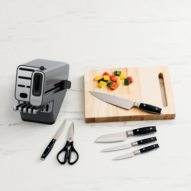 Ninja® Foodi® NeverDull Premium Knife System, 12 Piece Knife Block Set with Built-in Sharpener, Stainless Steel Knives, Black