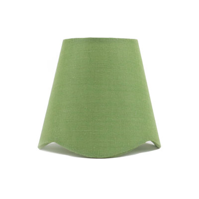Scalloped Chandelier Shade (Clip)