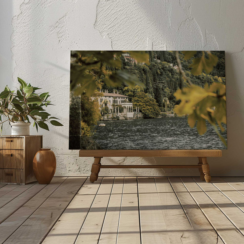 Impression sur toile tendue Lakeside Mansion, H 24 po x l 36 po x P 1,25 po, Toile tendue