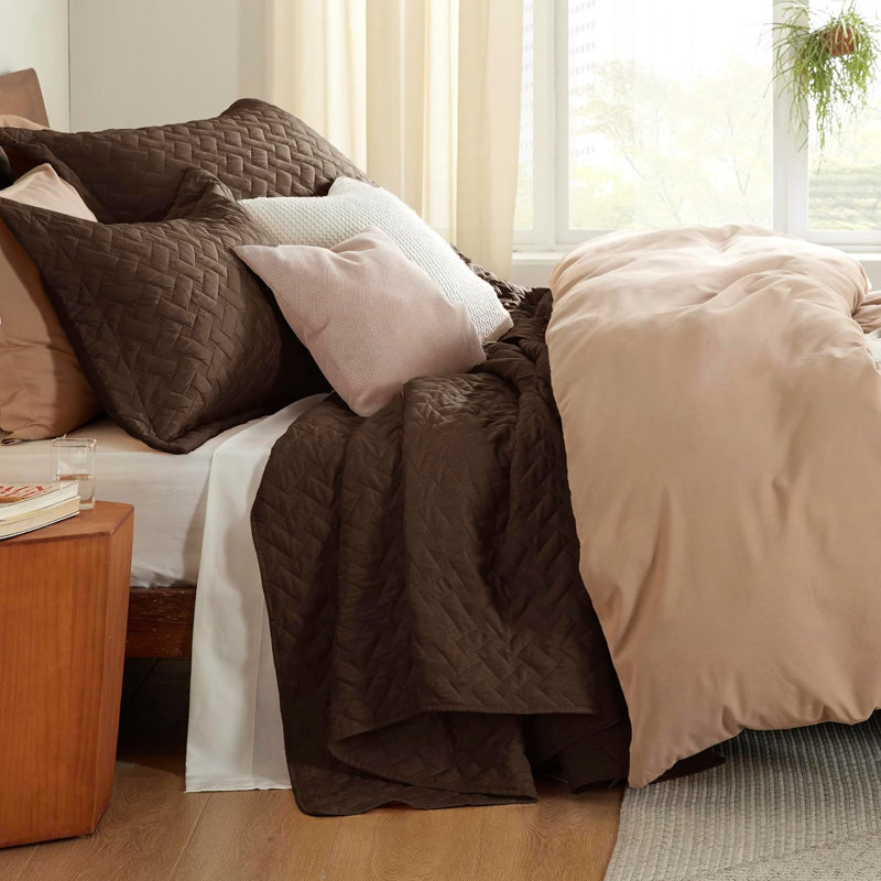 Quilts Lightweight Bedspreads with Basket Weave Pattern, Soft Quilt Bedding Set, Hazel Comforter Set Coverlet, Brown
