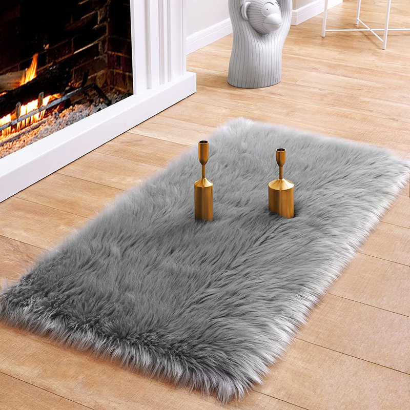 Leony Faux Sheepskin Indoor Rug, Runner 2' x 6'