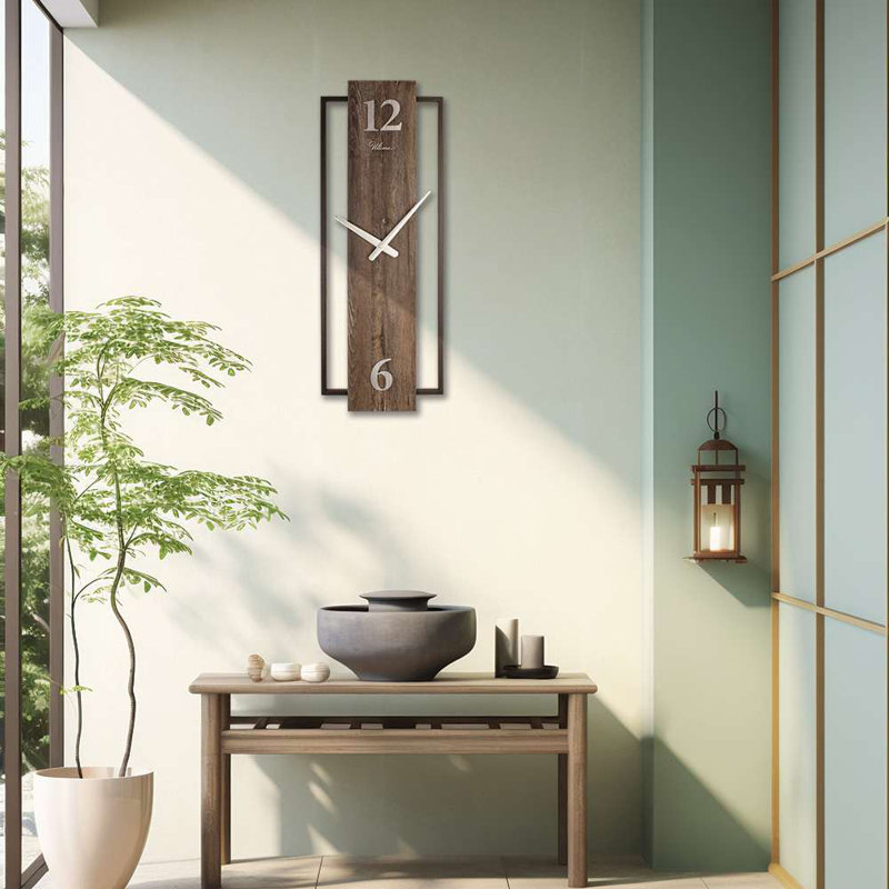 Horloge murale 26,4 x 9,4 po Elegant Mouvement de balayage silencieux pour une vie paisible | Fabrication durable en 80% panneau de fibres à densité moyenne / 20% acier | Ajout élégant à tout décor de maison ou de bureau