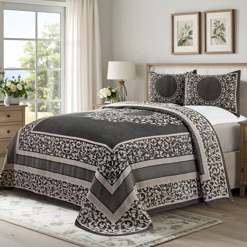 Fifer Lightweight Cotton Blend Oversized Jacquard Farmhouse Mandala Bedspread Set, Full, Charcoal