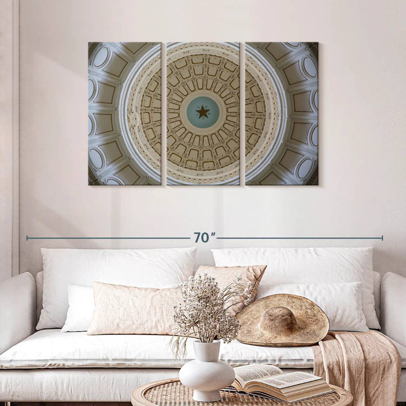 Lilie Texan Dome, 28" H x 45" W