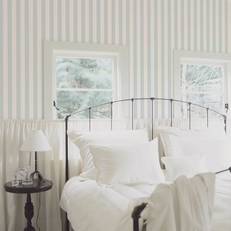 Diggs 10m x 52.8cm Matte Wallpaper Roll, Blue/Cream