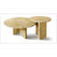 Ensemble de tables basses luxueuses en or jaune, beige et marbre naturel, pierre véritable pour des espaces de vie élégants