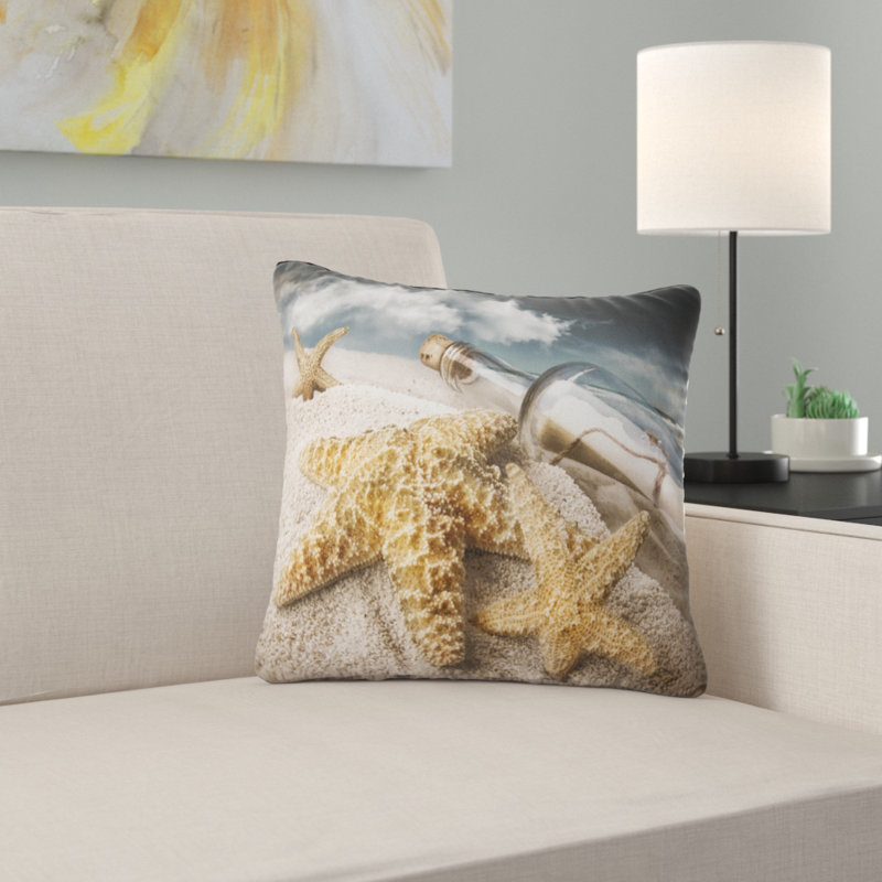 Bouteille de message seascape enfouie dans un coussin de sable, 18 po x 18 po, Coussin décoratif