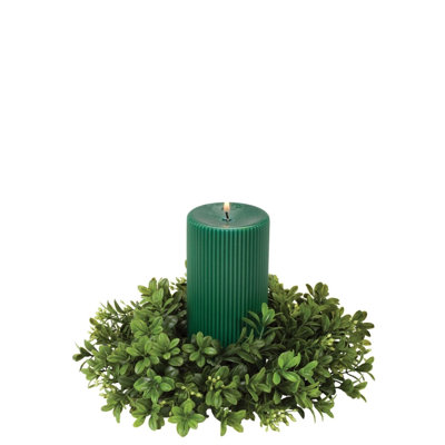 11" Artificial Boxwood Wreath