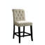De 2 chaises de hauteur comptoir rustiques, tissu chenille beige recouvert de dossier et pieds noirs antiques pour la décoration de la maison