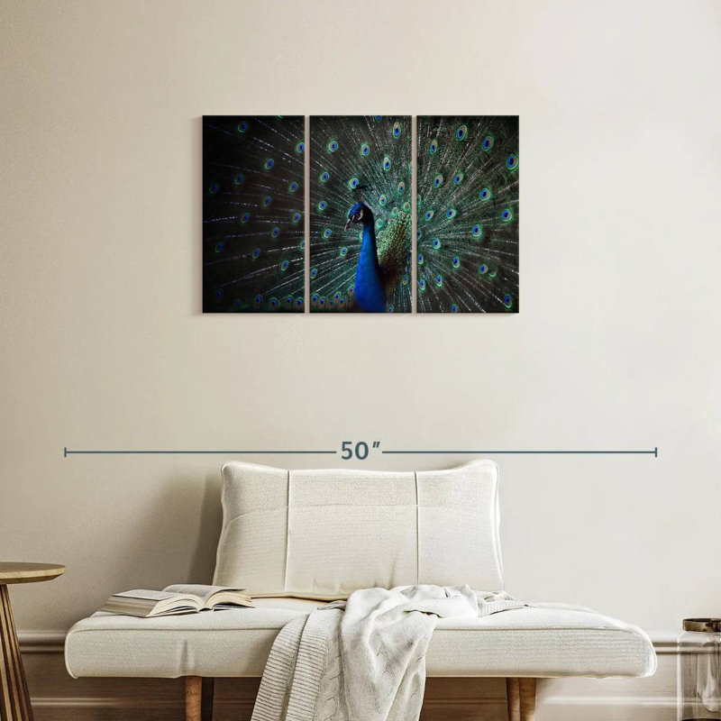 Brampt Noble Blue Peacock, 20" H x 33" W