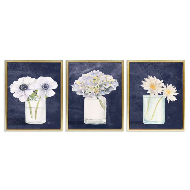 Ensemble de 3 toiles à motif de bouquets de fleurs bleu marine par James Wiens, Cadre flottant métallique doré