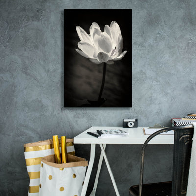 «Lotus Flower X» par Debra Van Swearingen, art mural sur toile