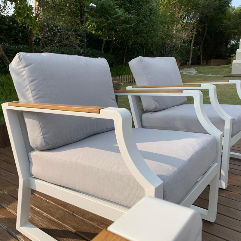 Outdoor Lounge Chair, White