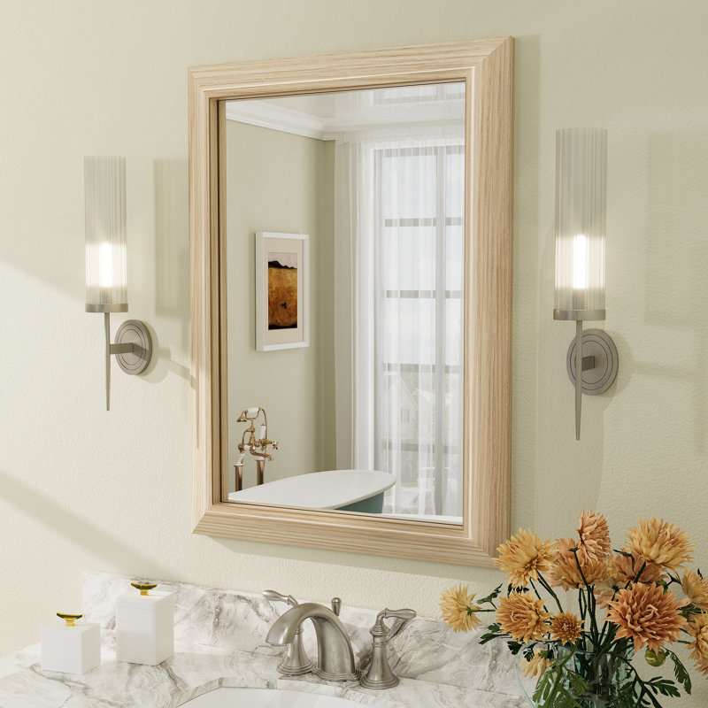 Miroir mural en verre trempé et alliage d'aluminium Amara, 28 po x 20 po, Bois jaune clair