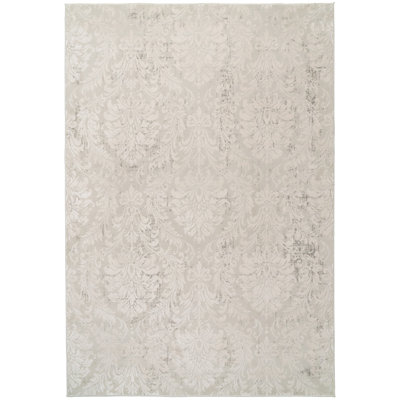 Tyngsborough Floral Indoor Rug