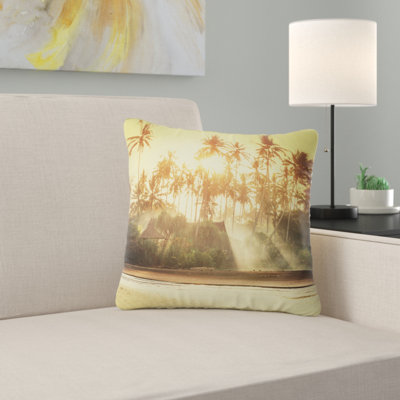 Housses de bambou sur une île tropicale - coussin à imprimé paysage