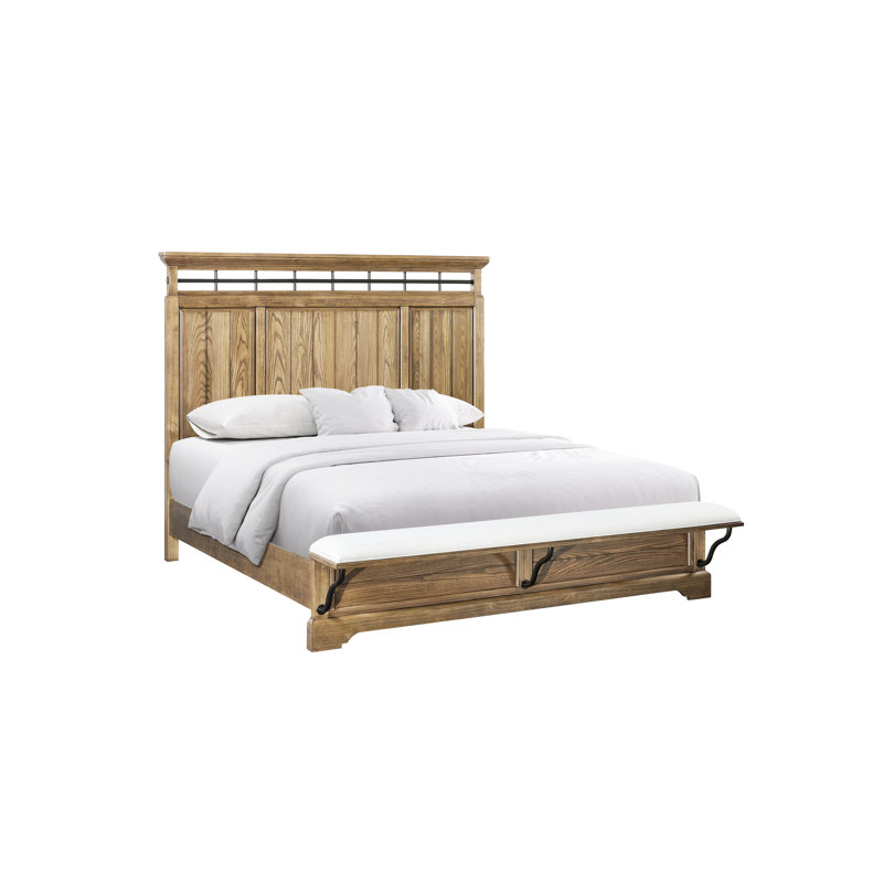 Grand lit à panneau avec banc, finition en bois massif et panneaux alignés verticalement sur la tête de lit, détails décoratifs en métal sur la traverse supérieure, profondeur 95,14 po, largeur 65,02, hauteur 69,54, poids 146,32 lb