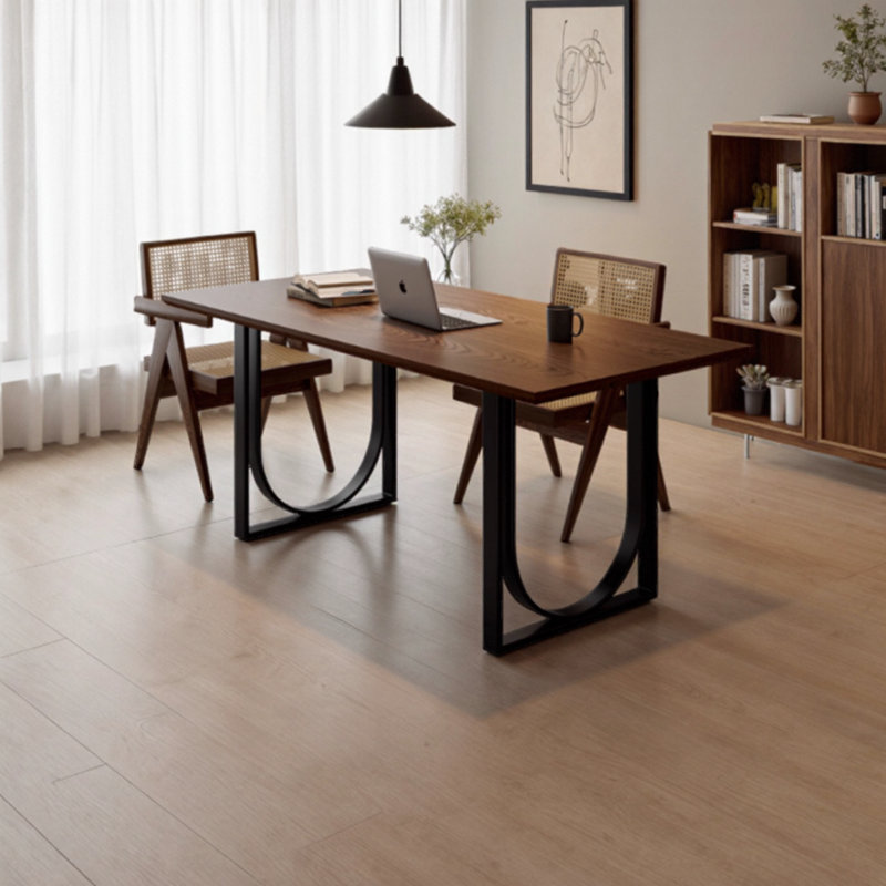 Bureau moderne avec pieds en métal, H 29,52 po x l 51,18 po x P 27,55 po