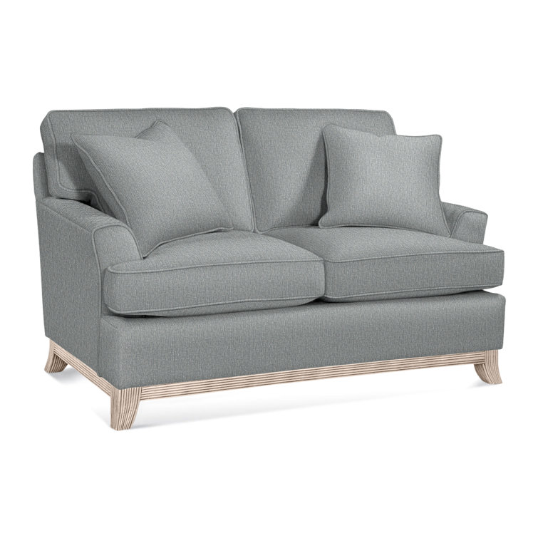 Oaks Way Loveseat