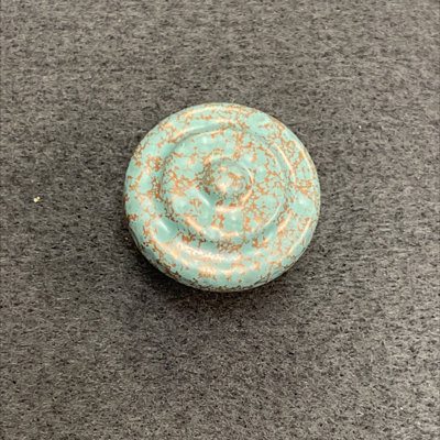 Round Knob