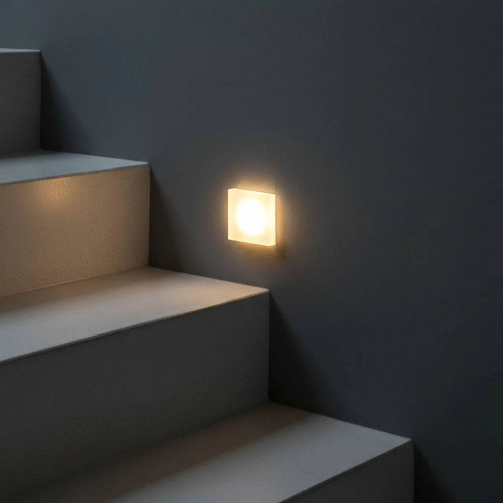 Ultra Beam Lighting Light Ultra Beam Ing 1 Watt Acrylic Square Led Plinth - Image 3