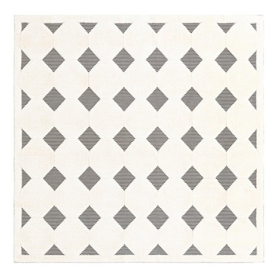 Corrigan Studio® Diamonds Raheesa Rug