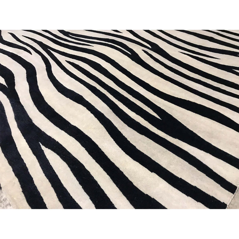 Hand Woven Wool Animal Print Area Rug