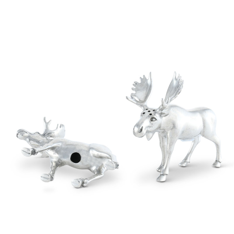 Christmas moose salt and pepper shakers