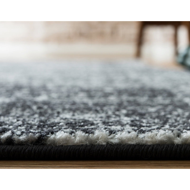 Tapis à motif oriental noir Kasha, Tapis de couloir 2 pi 2 po x 6 pi