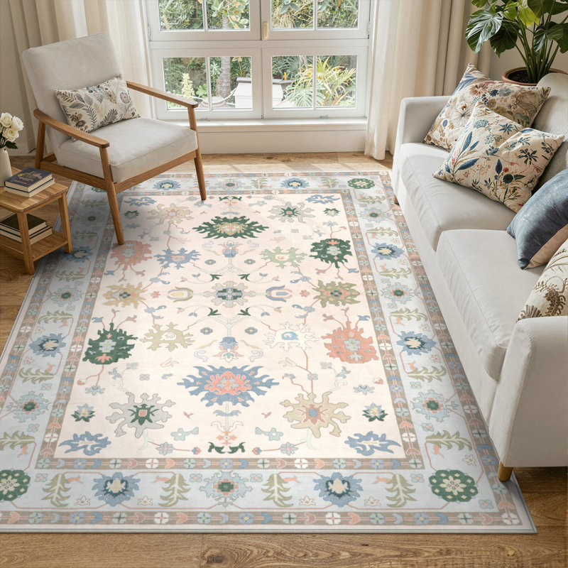 Tapis à motif floral lavable Guilhermina Oushak, Rectangle 5' x 7'