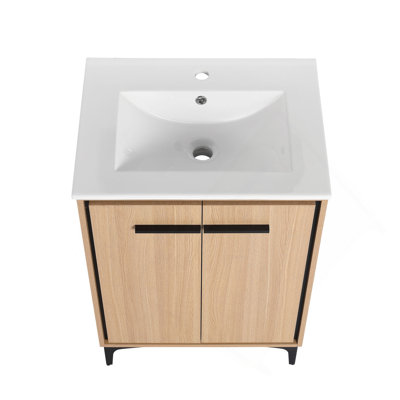 Meuble-lavabo luxueux avec des matériaux de qualité et un design fonctionnel
