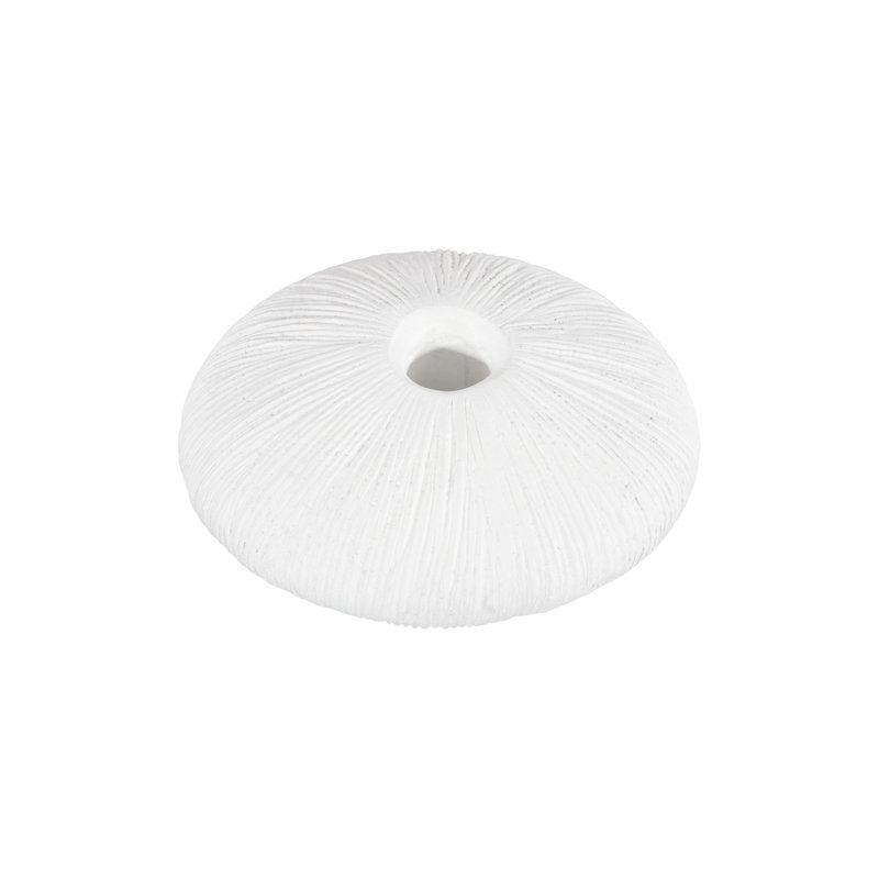 Vasti Vase, Low