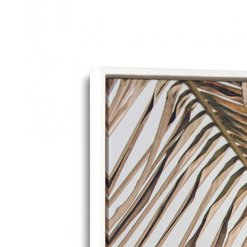 «Palm Leaf Serenity», reproduction sur toile tendue, Cadre flottant blanc opaque, H 18,75 po x l 12,75 po x P 1,75 po