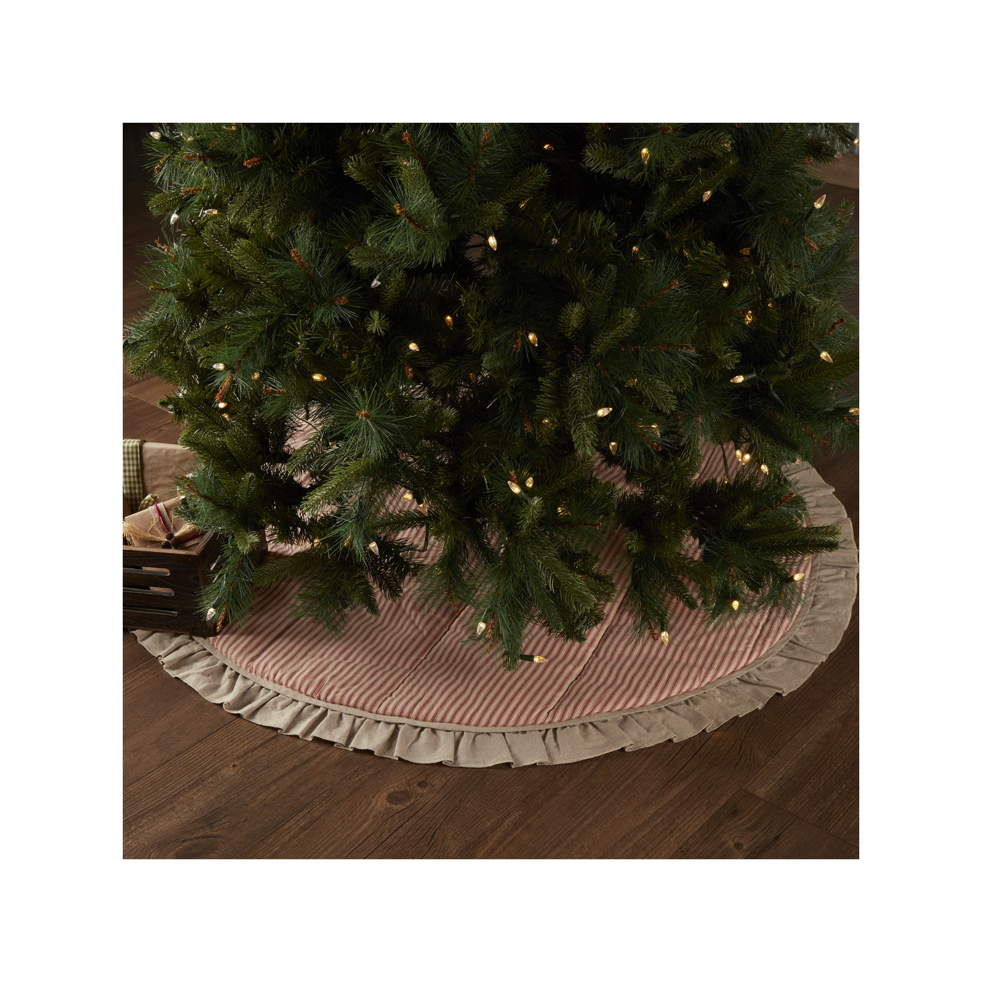 Sawyer Mill Cotton Tree Skirt, 48" H x 48" W