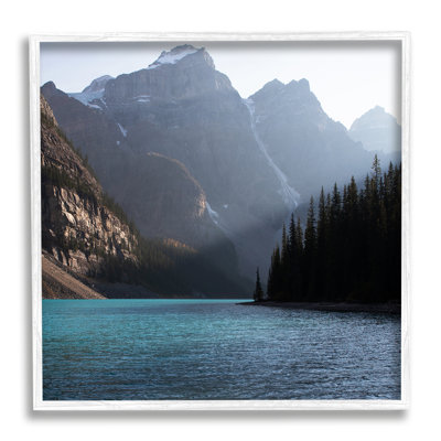 Scène d'eau de la rivière Serene, Foggy Mountains par Carol Robinson - photographie