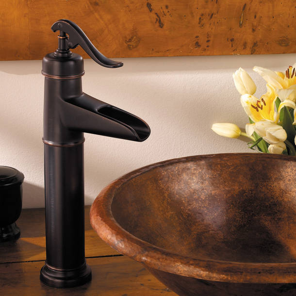 Pfister Northcott Badewannen- & Duscharmatur In Tuscan Bronze – 1 Griff, 5 Strahlarten, Ganzmetall