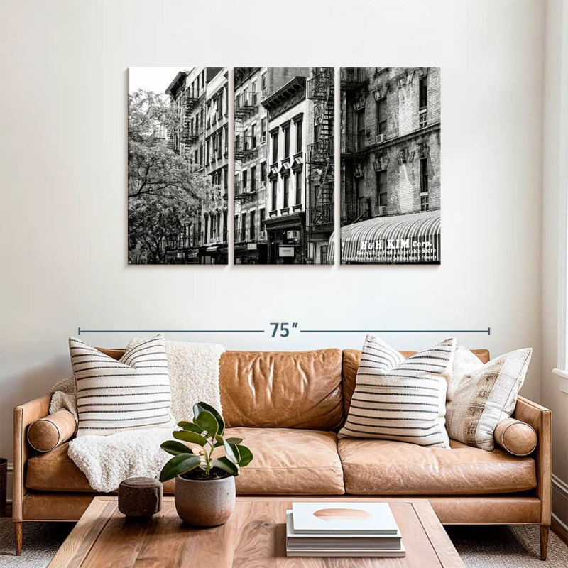 Lilie NYC, façades de bâtiments II, H 36 po x l 57 po