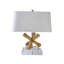 Lampe de table carrée à motif géométrique doré