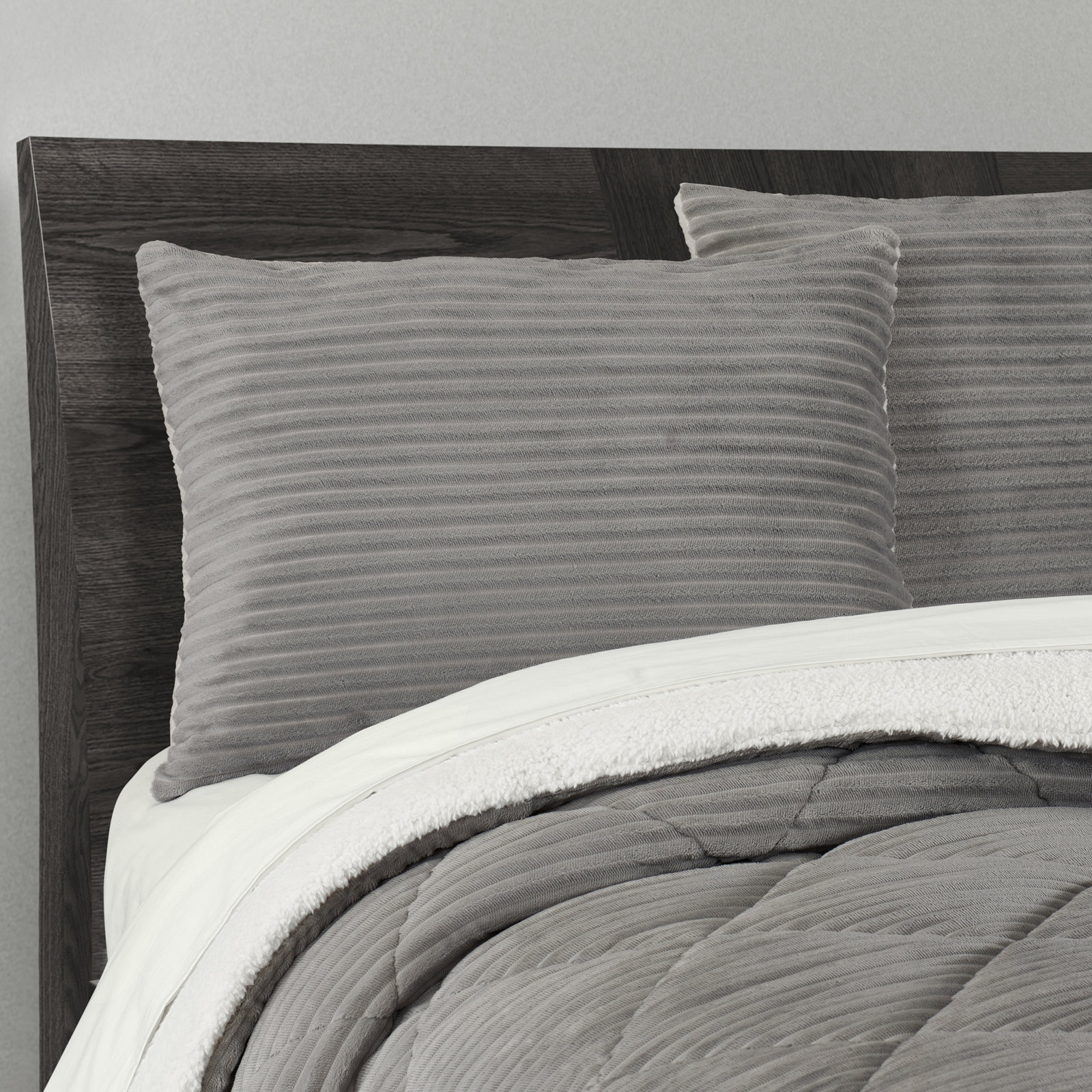 Everett 3Pc. Comforter Set, Queen Comforter + 2 Standard Shams, Light Gray