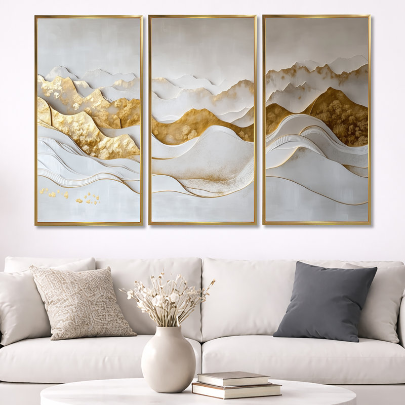 «Gold and White Soft Horizon Layers», art abstrait encadré 3 pièces, Cadre flottant doré, H 40 po x l 60 po
