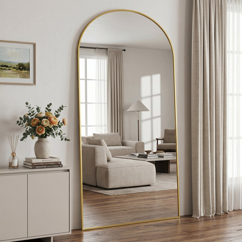 Miroir surdimensionné arqué en métal surdimensionné, Doré, 78 po x 38 po
