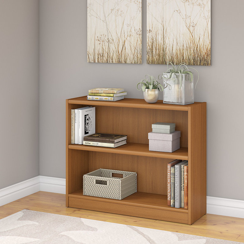 Petite bibliothèque à 2 tablettes Paulica, pour le rangement et la présentation dans le bureau personnel ou le salon