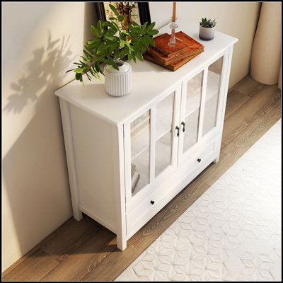 Armoire de rangement spacieuse avec portes en verre doubles et poignées en cloche uniques pour l'organisation de la cuisine