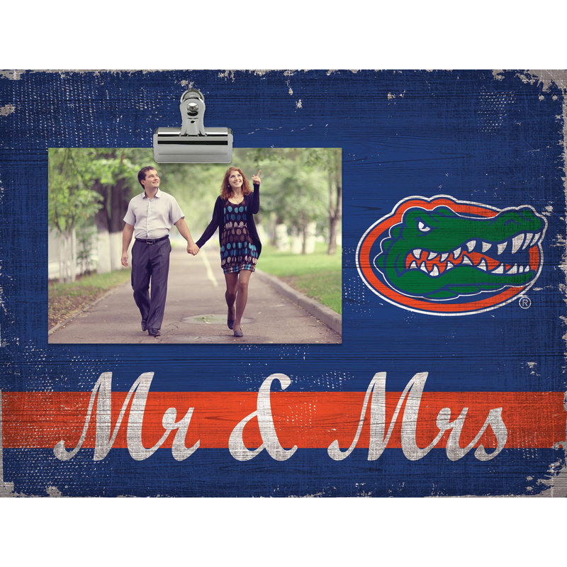 Entertainment Wall Decor, University of Florida